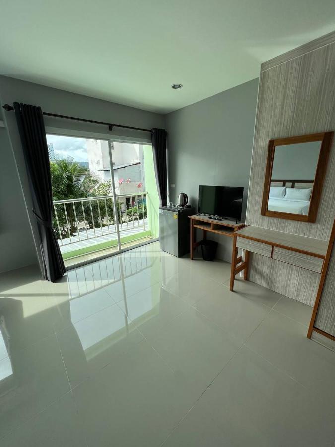 Miami Apartments Patong Exteriör bild
