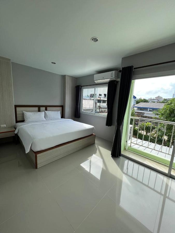 Miami Apartments Patong Exteriör bild